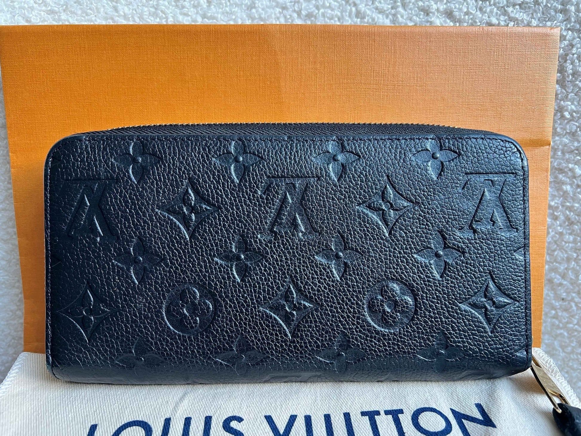 Louis Vuitton Zippy Wallet in Black Empreinte (RRP £710)
