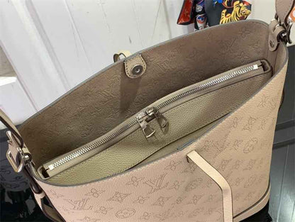 Sneakernational LuVi Monogram Bag M12140