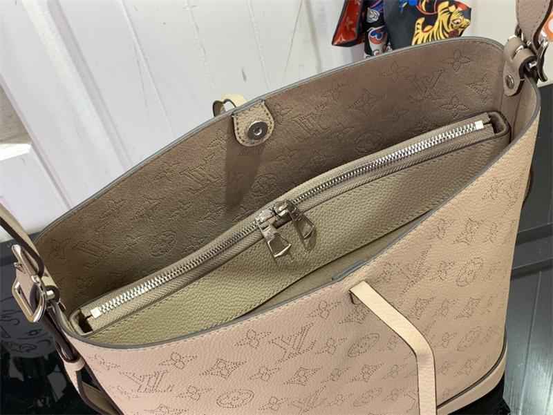 Sneakernational LV Monogram Bag M12140