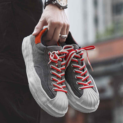 LQ225 EMA 11 Sneakers