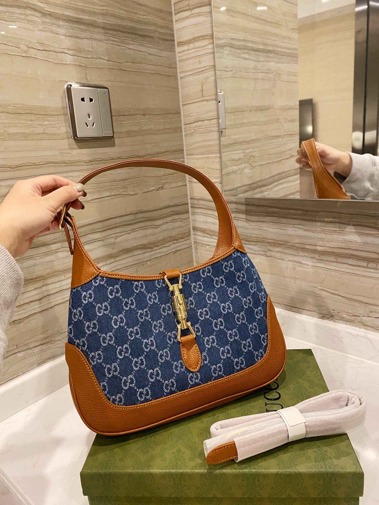 VL - Luxury Edition Bags GCI 220