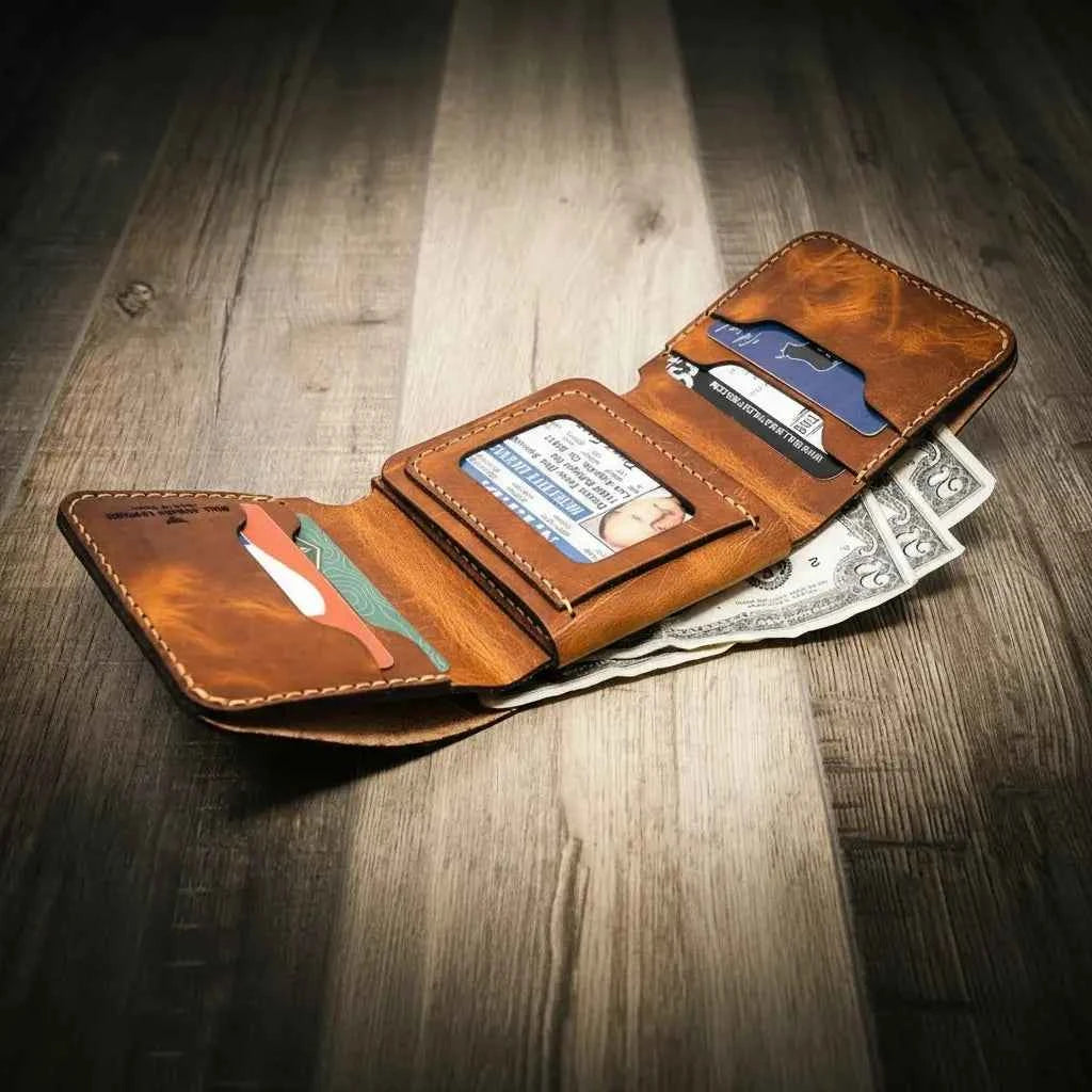 Badge Trifold Wallet Bull Sheath Leather