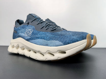 LOEWE x On Cloudtilt loewe