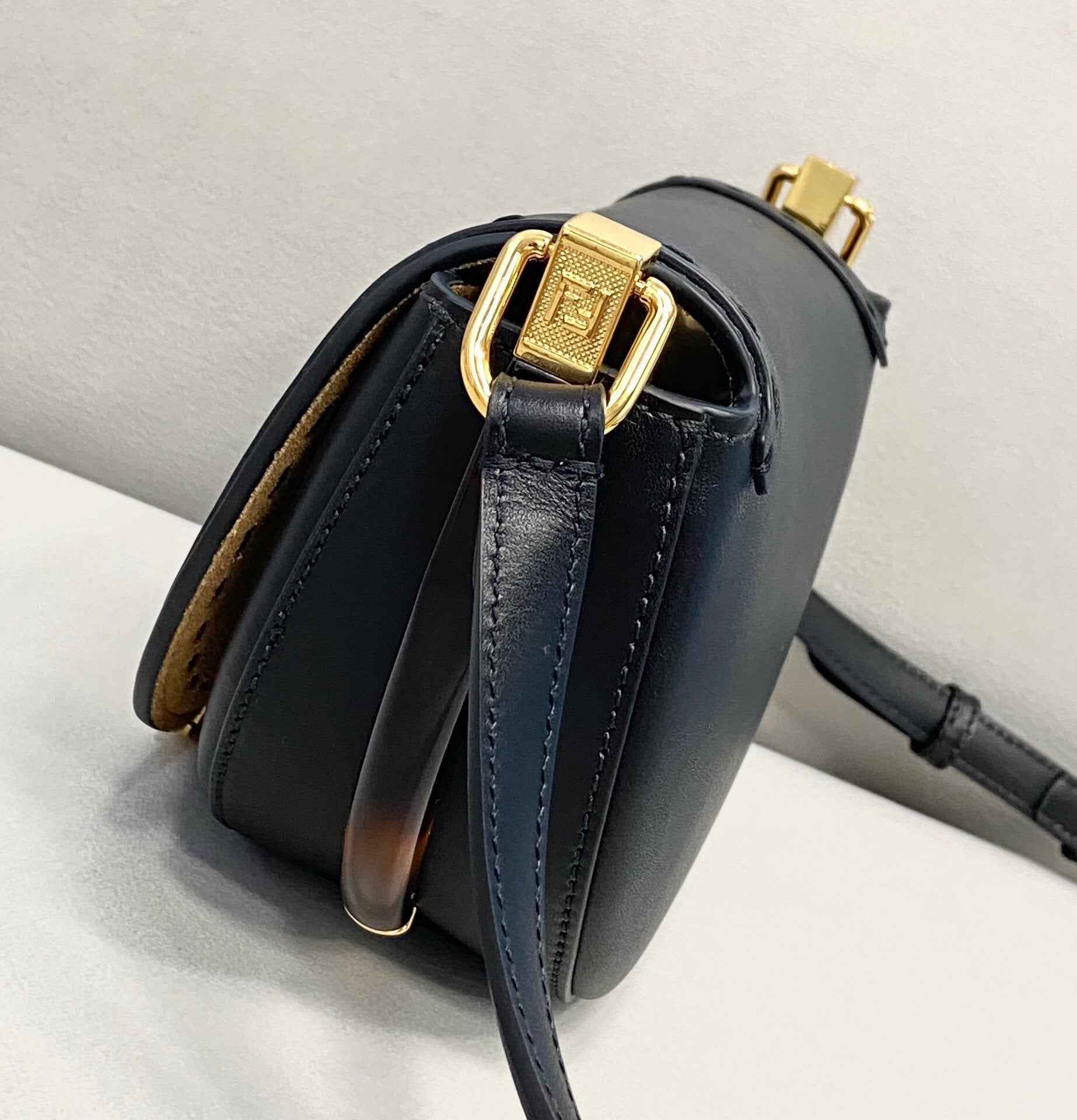 VL - Luxury Edition Bags FEI 059