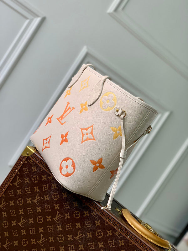 Wolvess - LOV Bags - 214 Wolvess