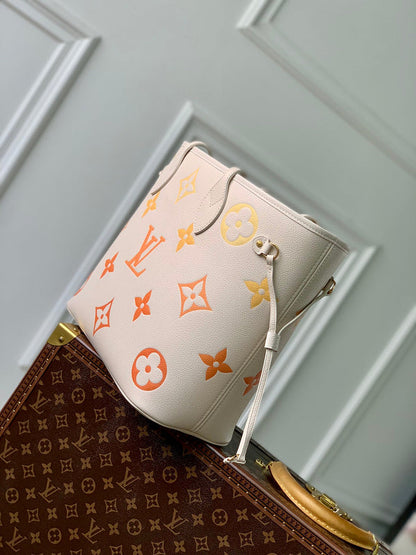 Wolvess - LOV Bags - 214 Wolvess