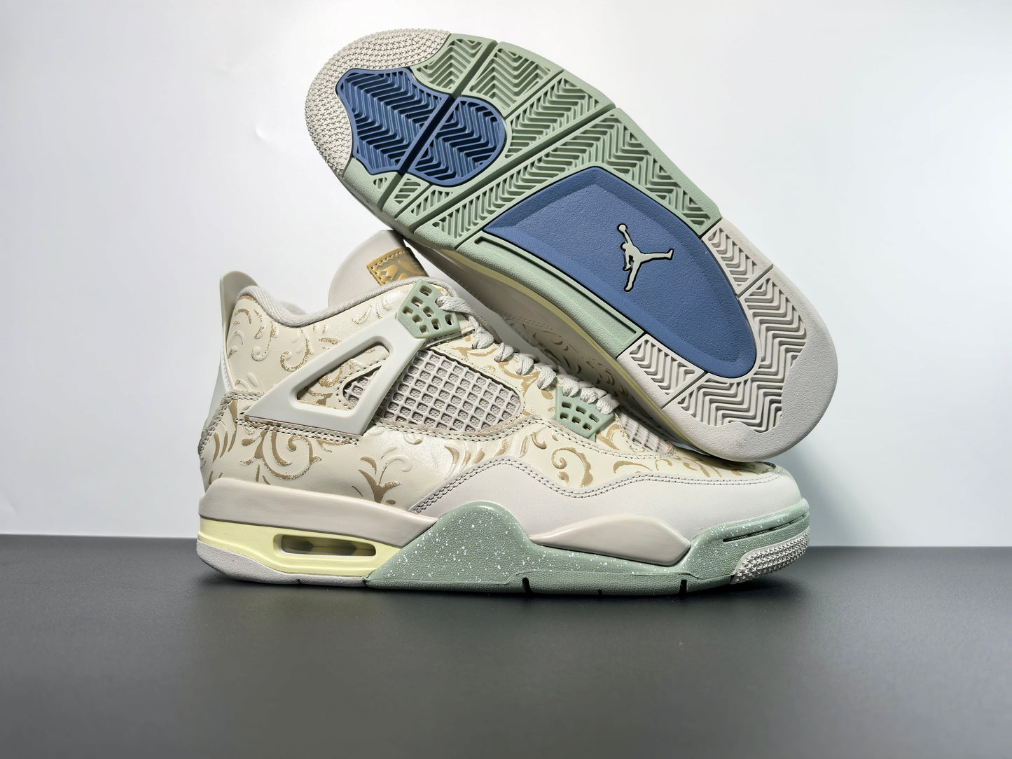 Air Jordan 4 Retro SE IM8116-047 Luxury Urban Wear
