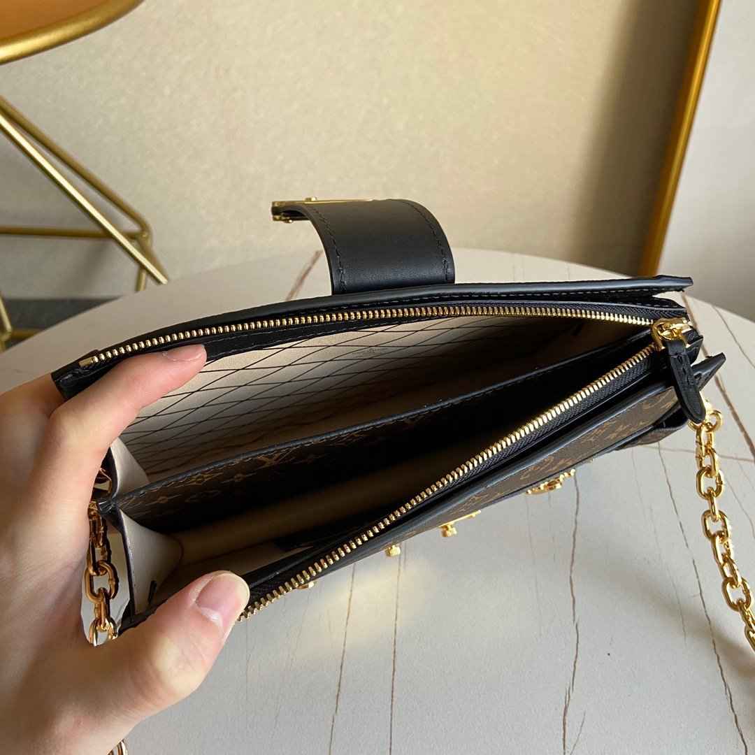 Wolvess - Luxury Edition Monogram Bags LUV 144