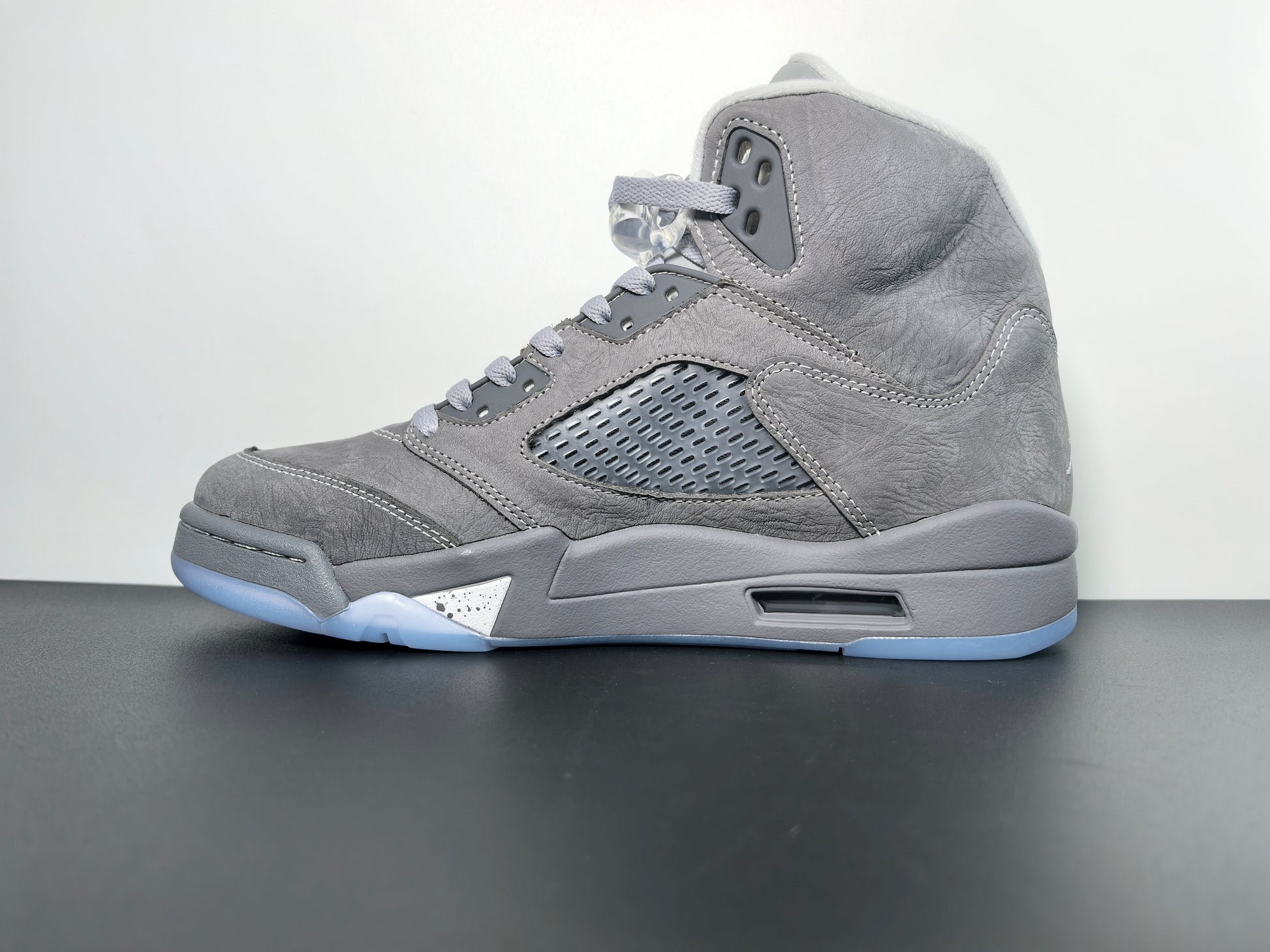 Air Jordan 5 “Wolf Grey” air jordan