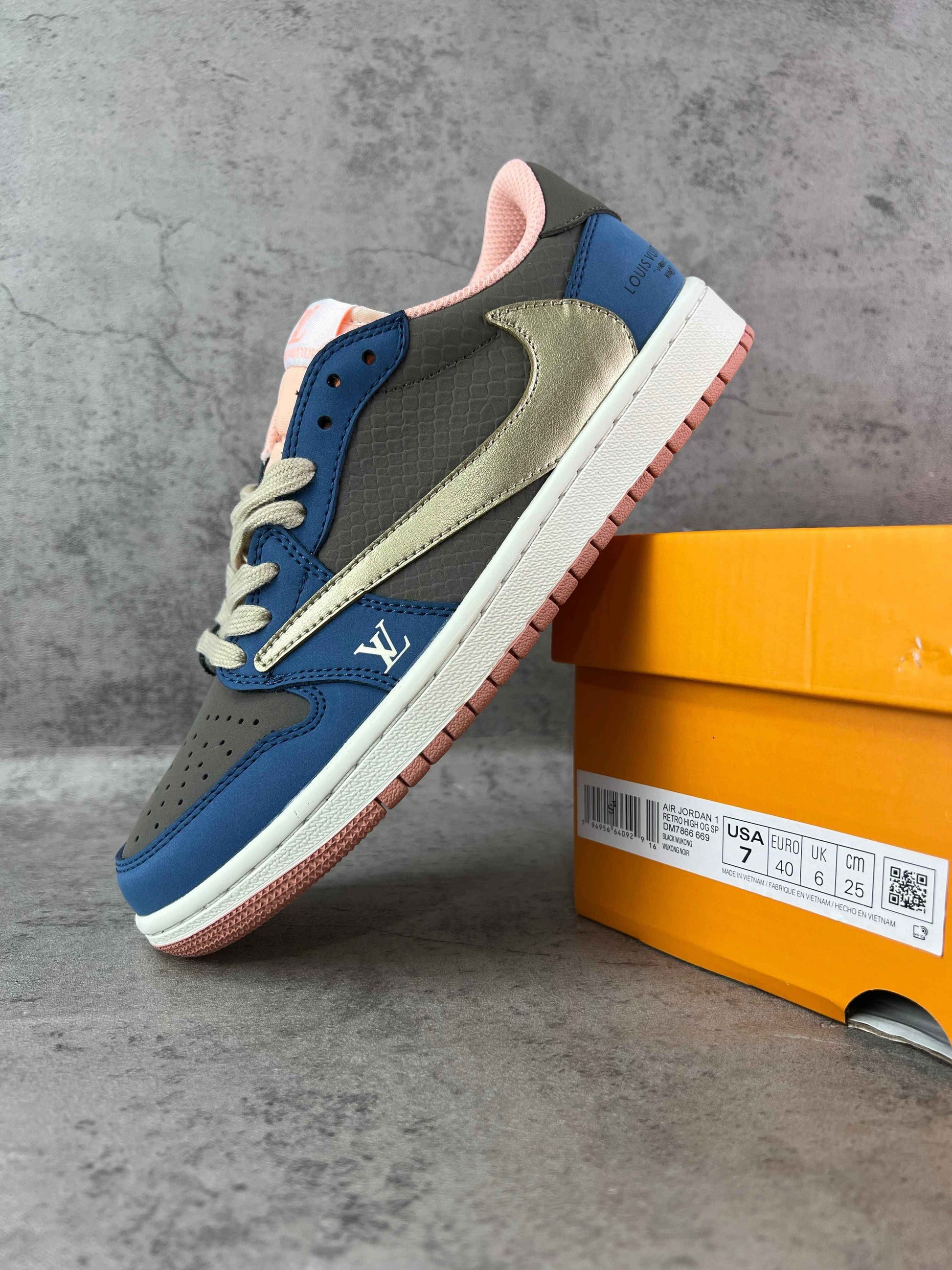 Custom Air Jordan 1 x Travis Scott DM7866