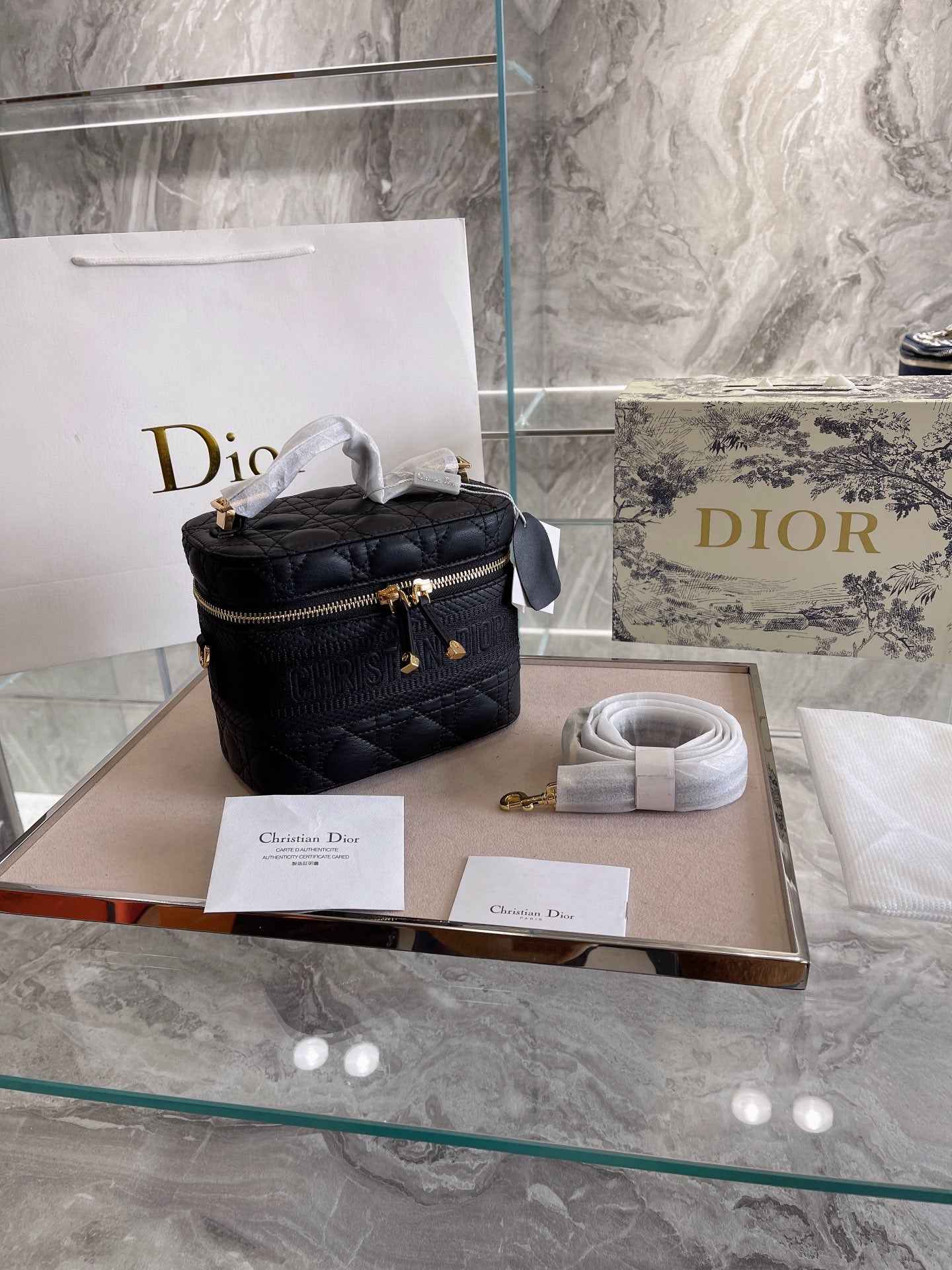 VL - Luxury Edition Bags DIR 215