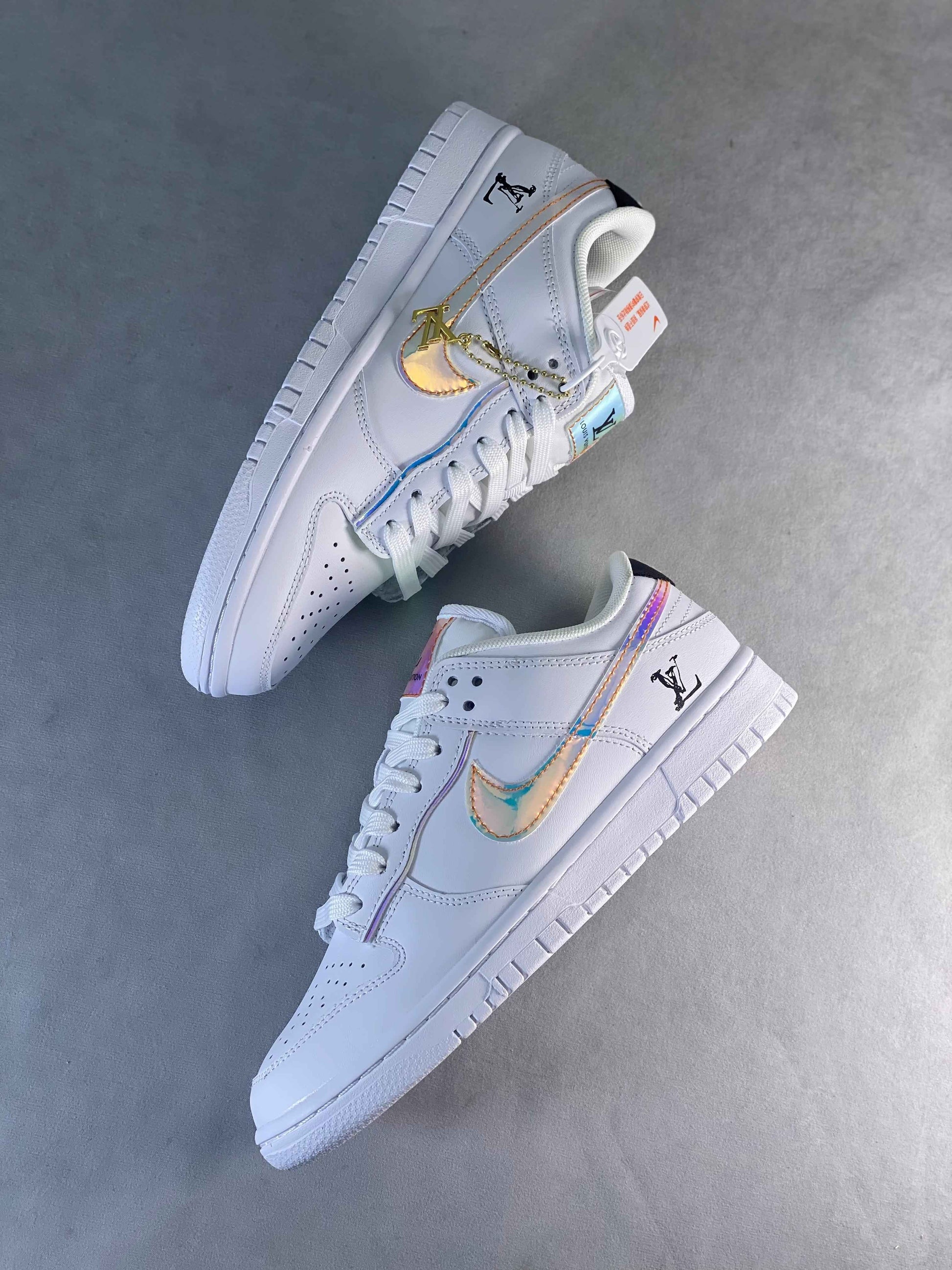 Custom LV x SB Dunk Low DD1391 102