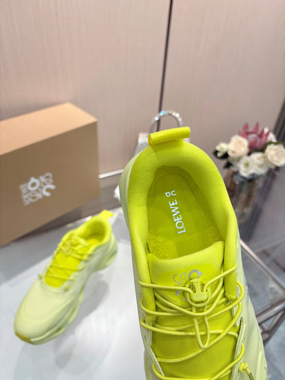 LOEWE x On Cloudsolo loewe