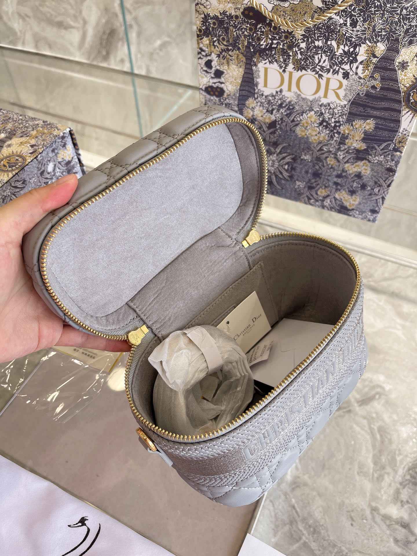 VL - Luxury Edition Bags DIR 187