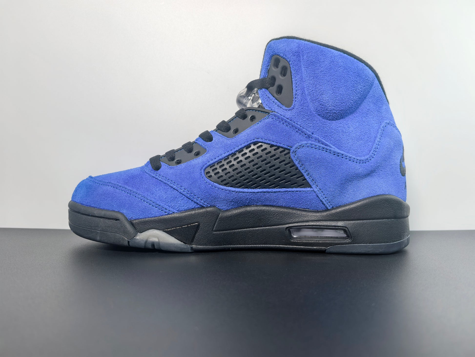Air Jordan 5 Retro Blue Suede DD0587-400 loewe