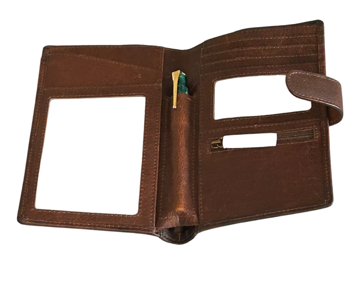 Cambridge Full-Grain Leather Passport Wallet MiamiLeathers.com