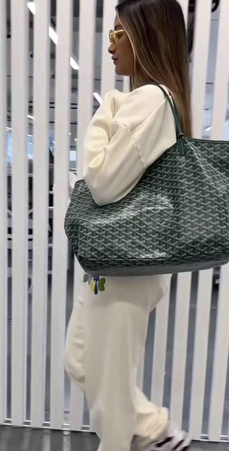 Sneakernational - GOD Bags - 220