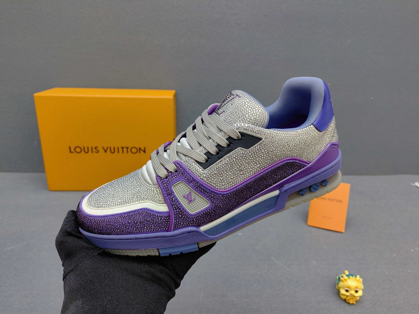 Virgil Abloh x LV Monogram Sneakers AS00400 air force 1 low