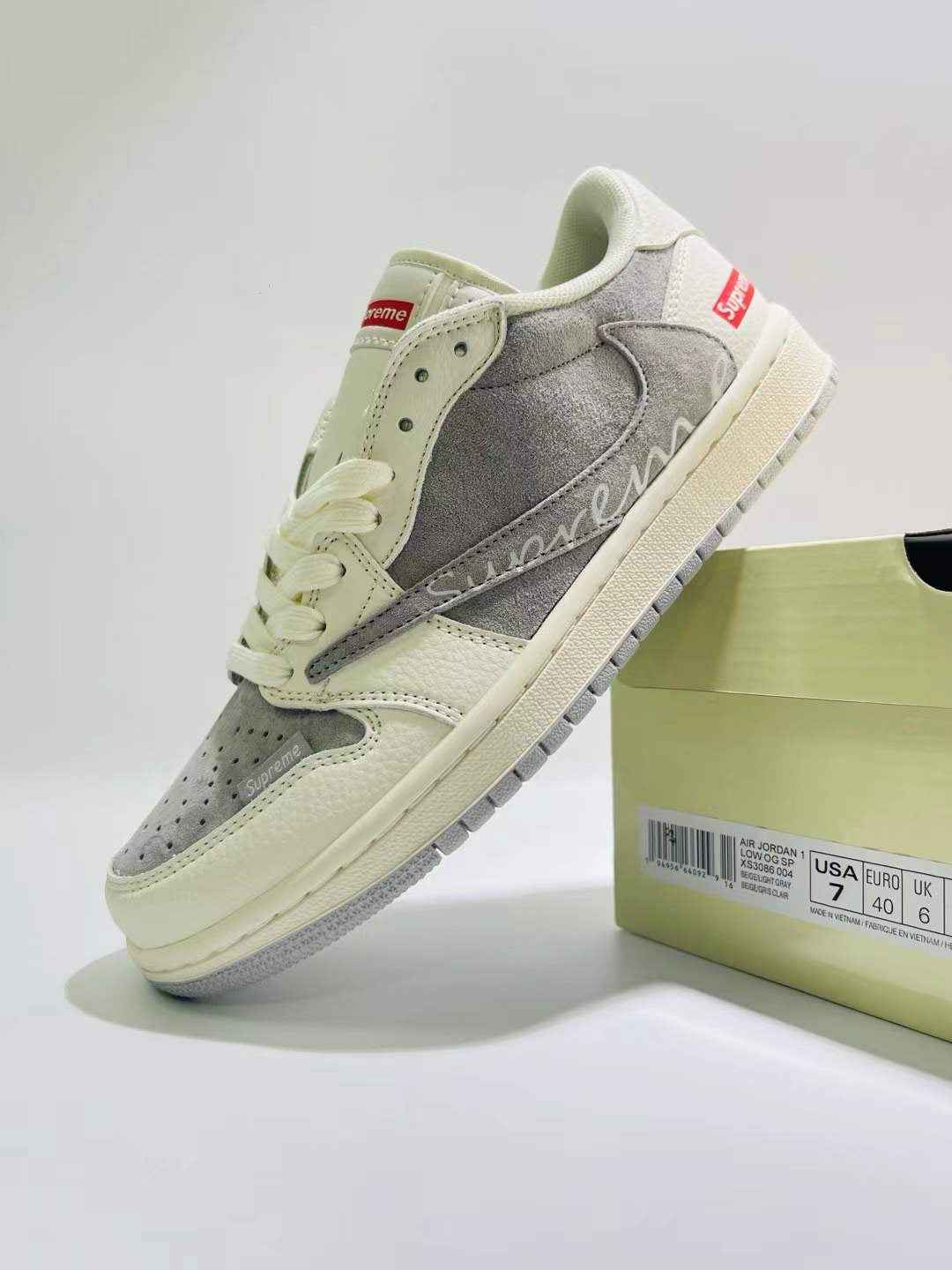 Designer Air Jordan 1 Travis Scott × Supreme XS3086 004