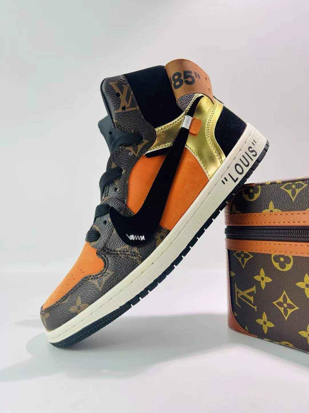 Designer Air Jordan 1 Sneakers - Exclusive Travis Scott Collaboration for Ultimate Style