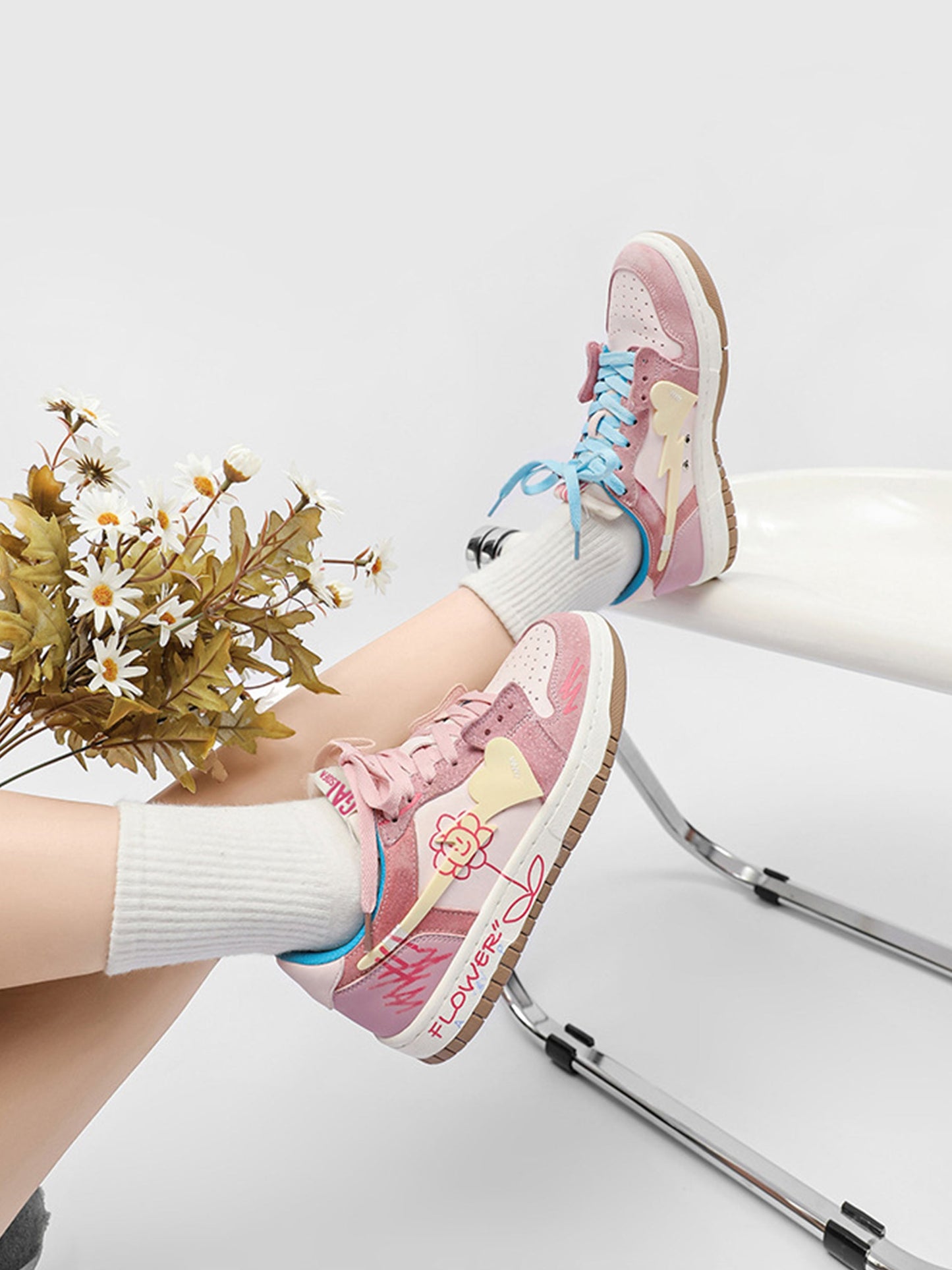 Floral Street Skater Sneakers - Wolvess