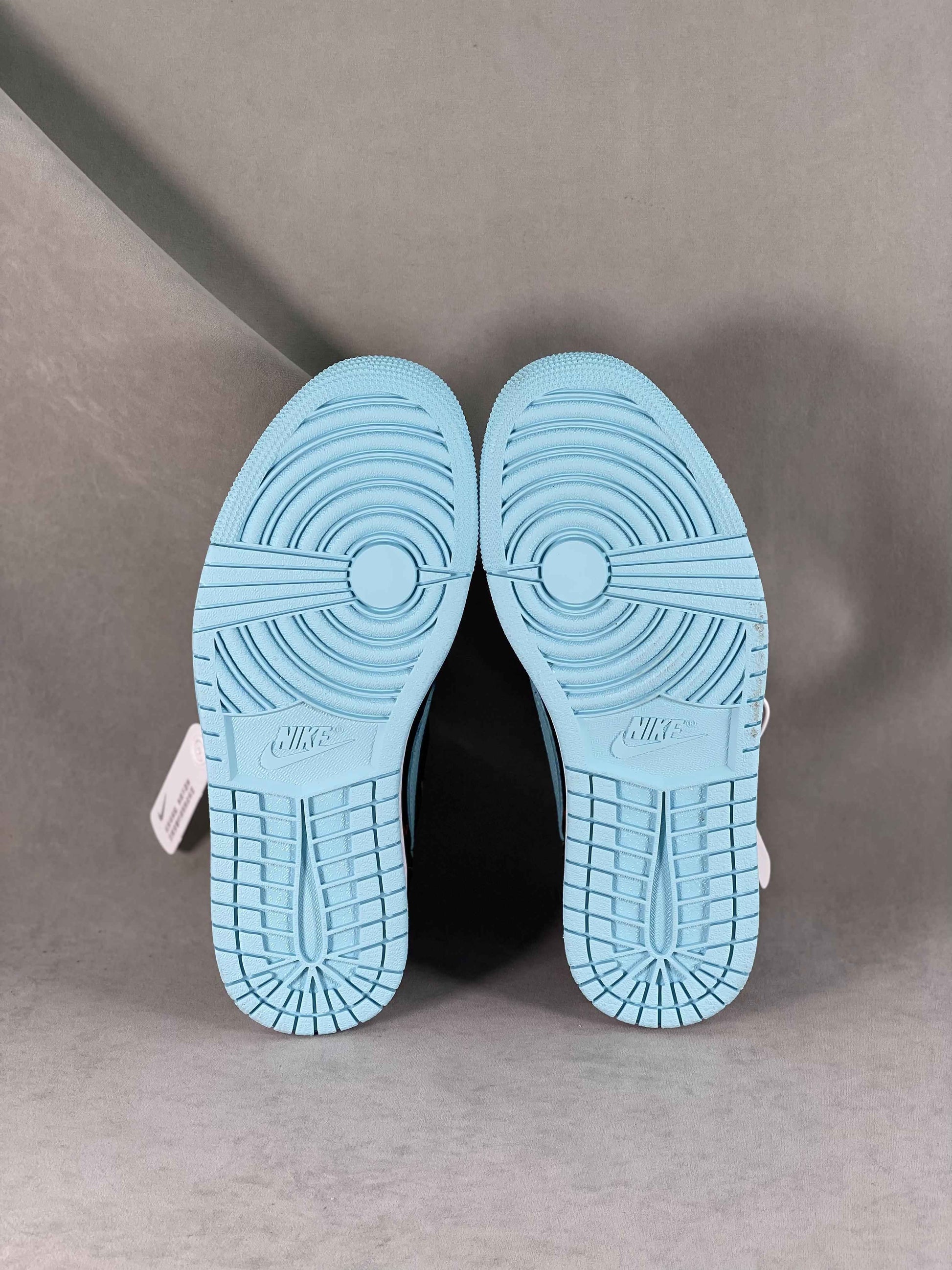 Custom Travis Scott Air Jordan 1 Reverse Mocha DM7866 701 Sneakers - Shop the Iconic Travis Scott Air Jordan Reverse Mocha