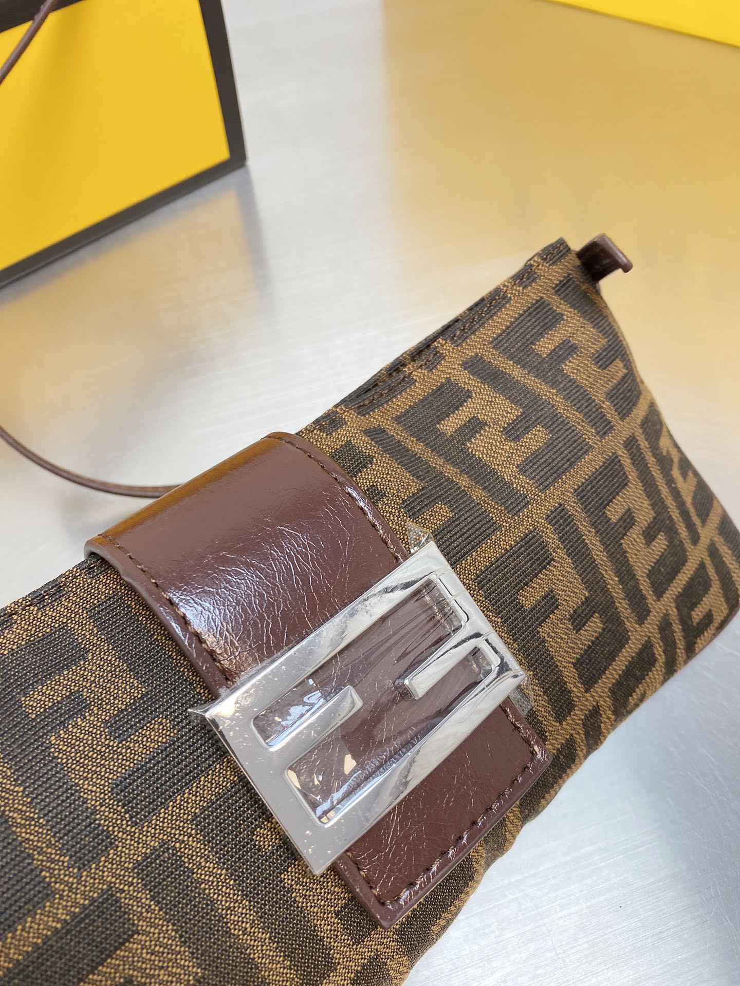 VL - Luxury Edition Bags FEI 113