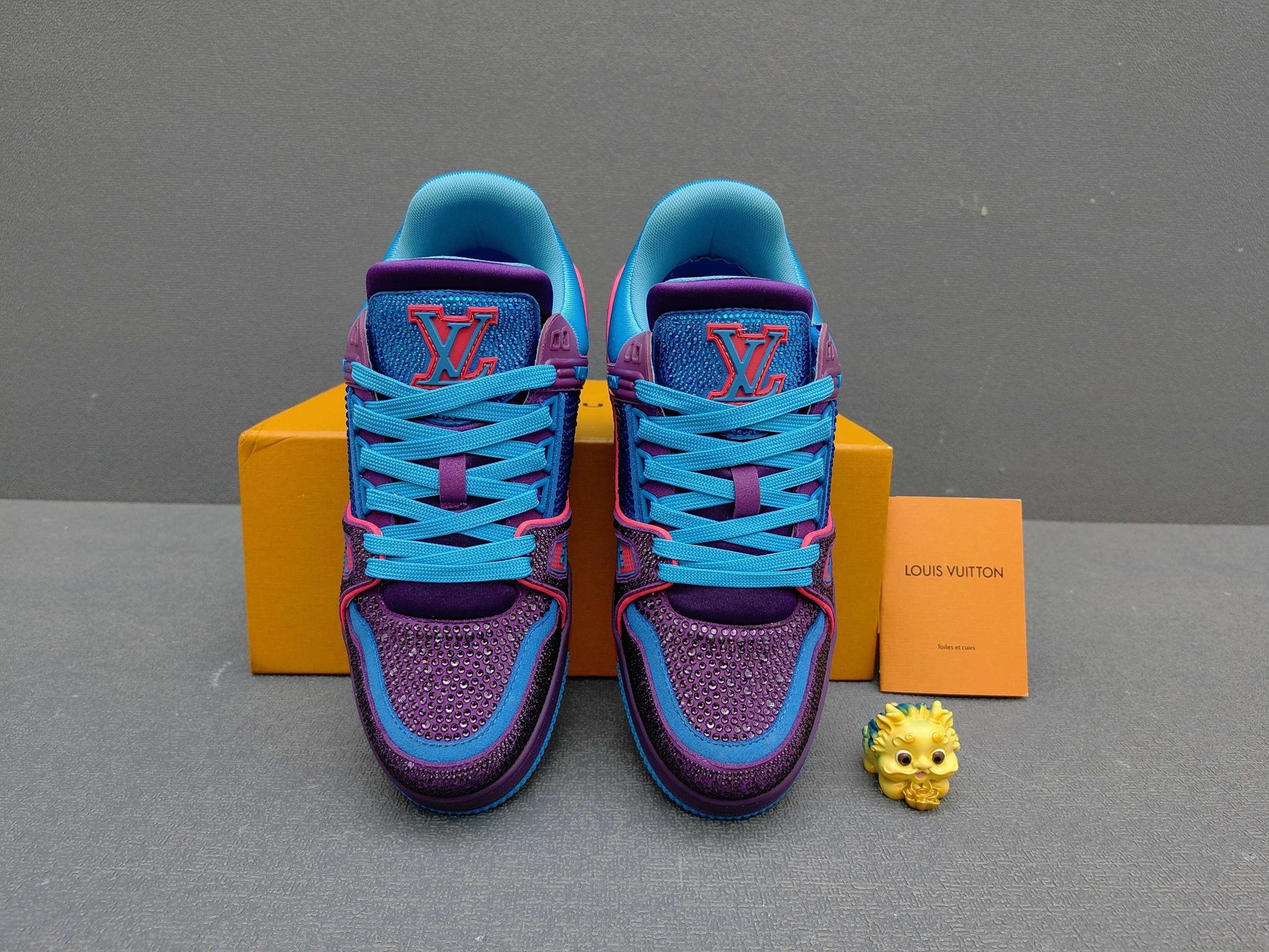 Virgil Abloh x LV Monogram Sneakers AS00400-01 air force 1 low