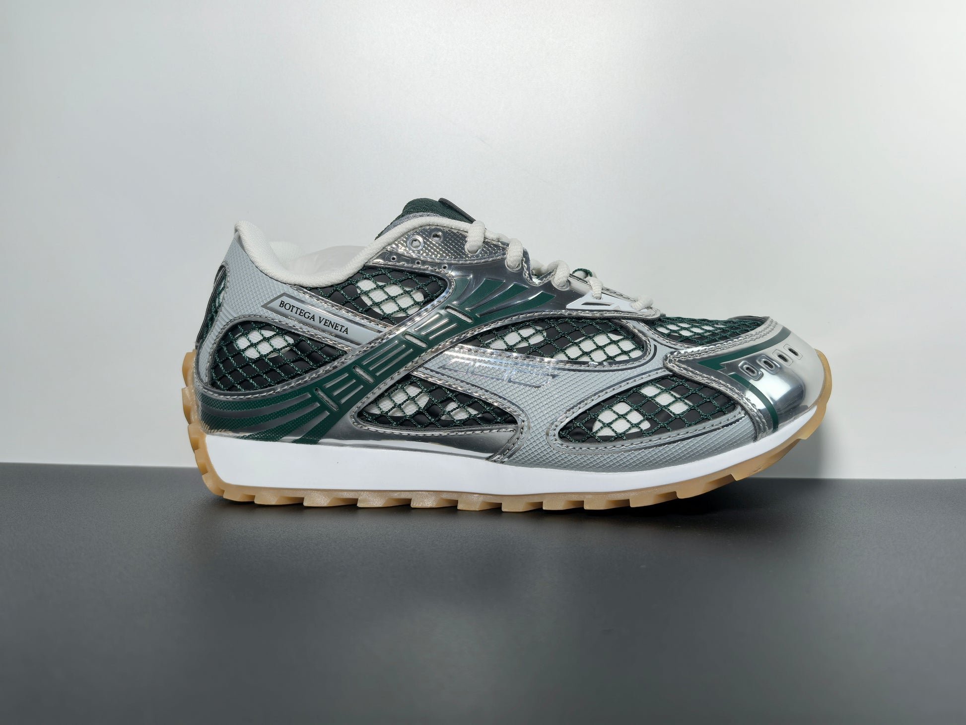 Bottega Veneta Luxury Sneakers 001 bottega veneta