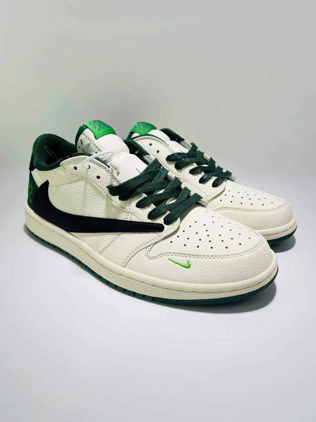 Designer Air Jordan Travis Scott Off White JJ5288 011