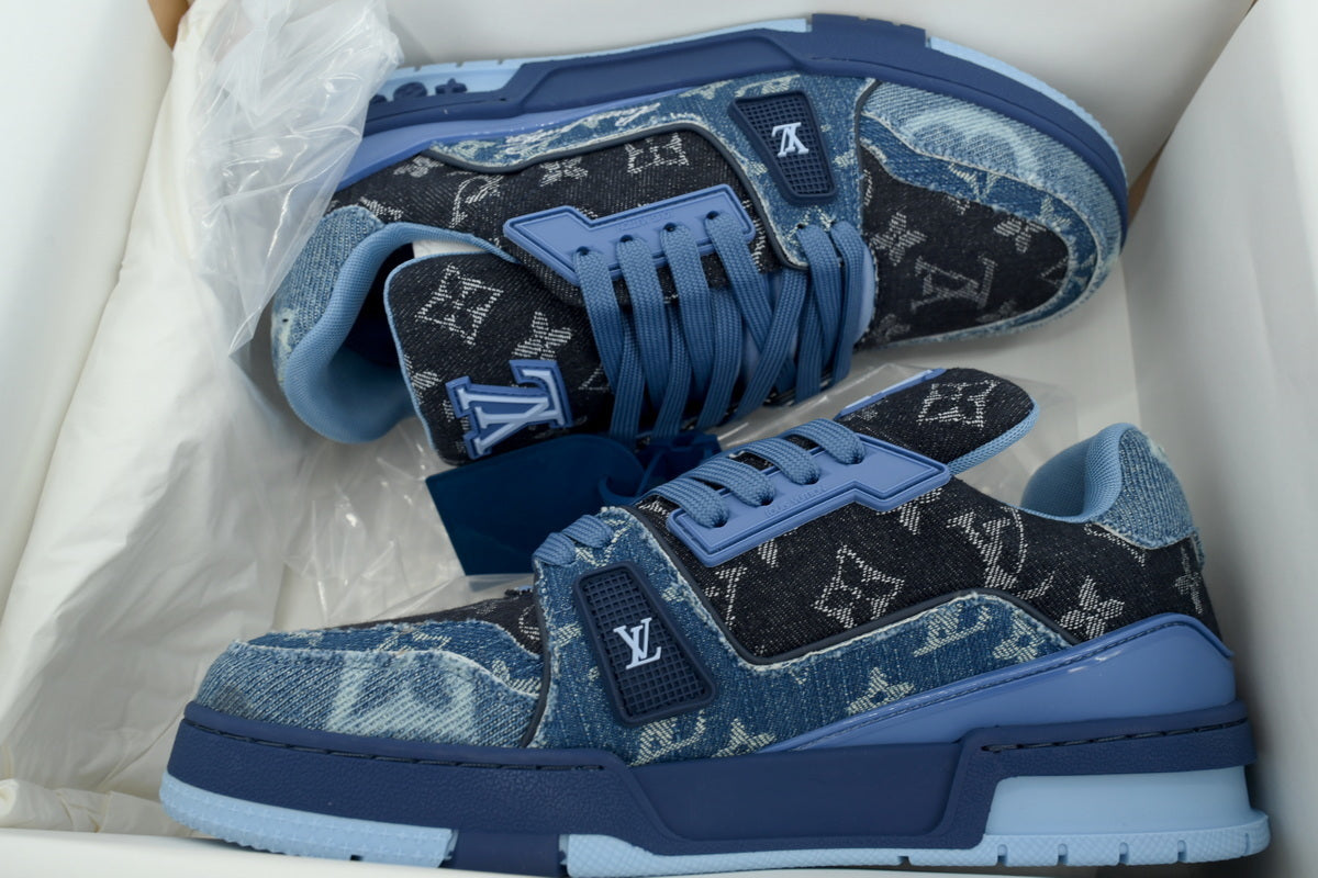 Monogram Louis ARCH Light Sneaker (Copy) louis vuitton