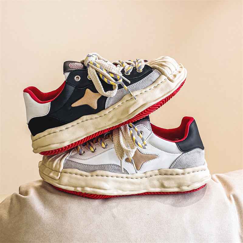 22020 EMA 12 Sneakers