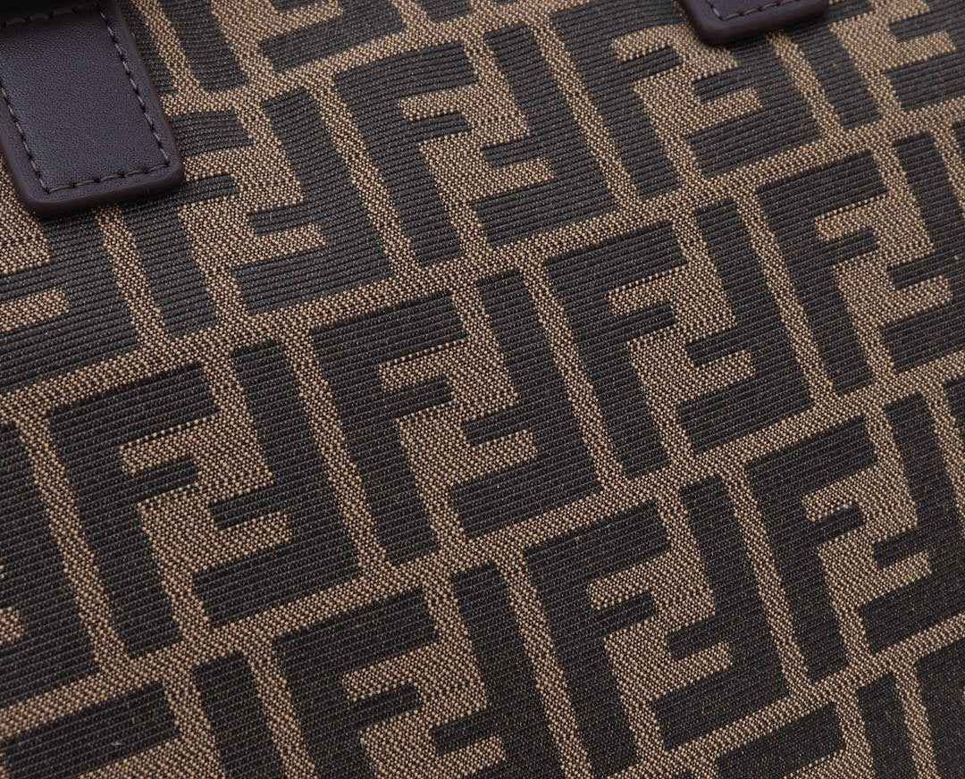 VL - Luxury Edition Bags FEI 102