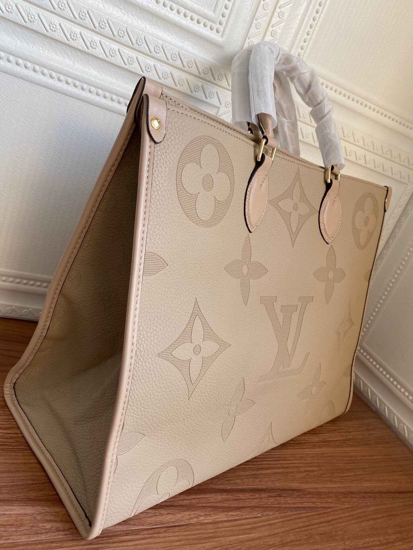 VL - Luxury Edition Monogram Bags LUV 458