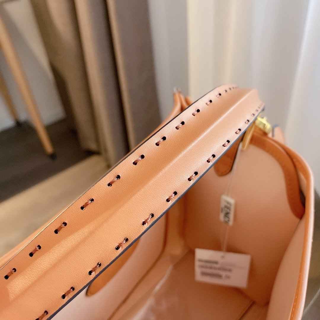 VL - Luxury Edition Bags FEI 152