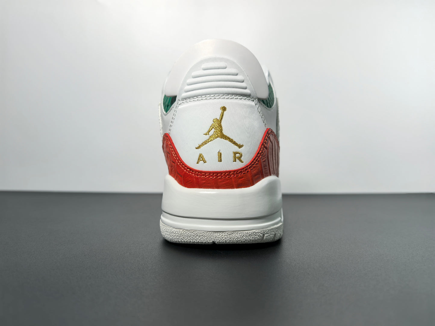 Jordan Air Jordan 3 Mexico “El Vuelo” balenciaga