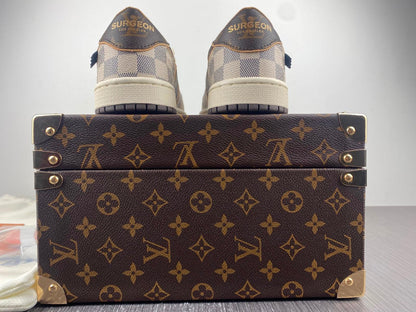 Custom Air Force 1 LV Low Surgeon Los Angeles Wolvess