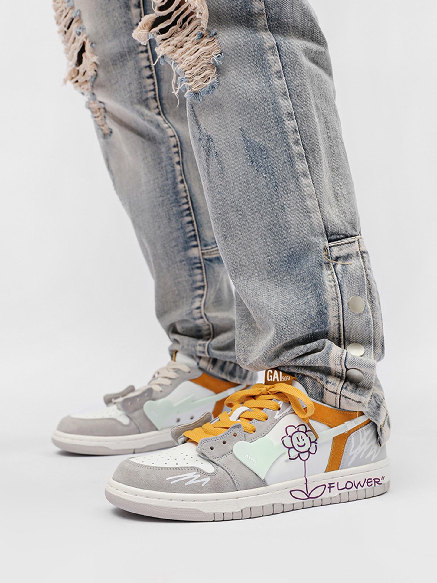 Floral Street Skater Sneakers - Wolvess