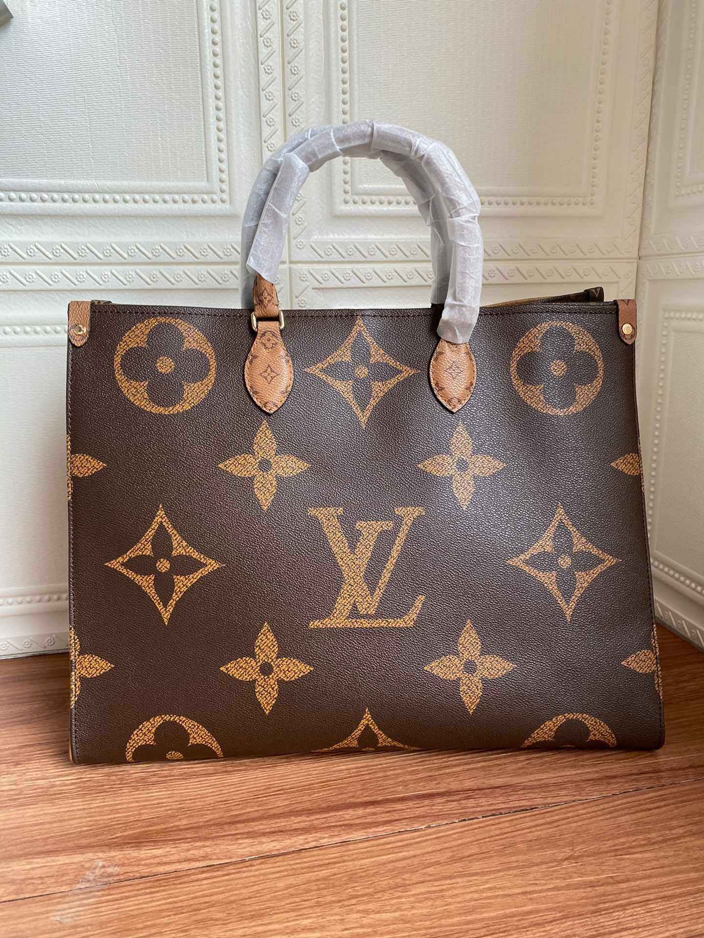 VL - Luxury Edition Monogram Bags LUV 451