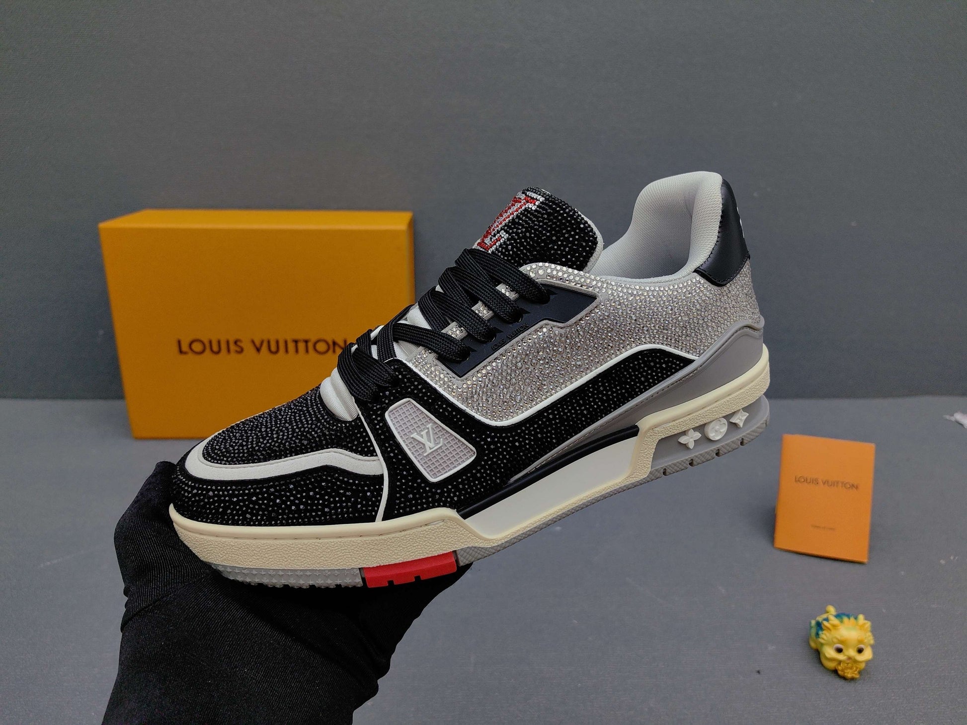 Virgil Abloh x LV Monogram Sneakers AS00400-03 air force 1 low