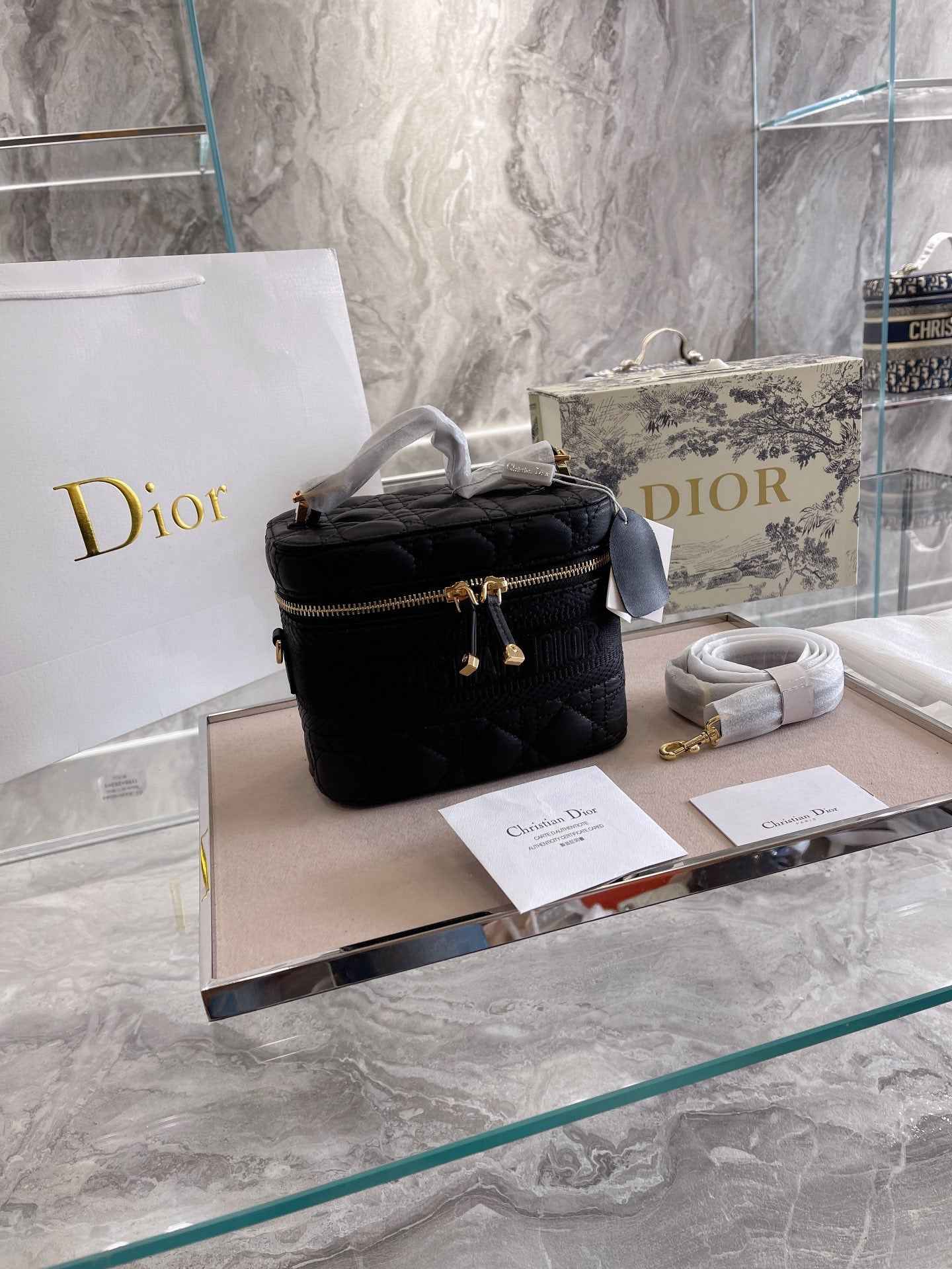 VL - Luxury Edition Bags DIR 215