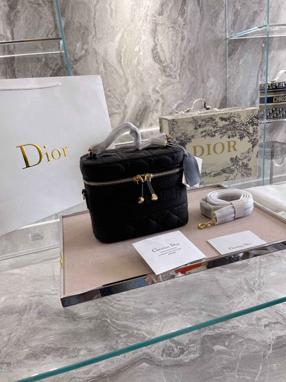 VL - Luxury Edition Bags DIR 215