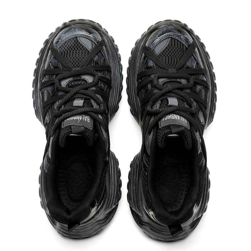 S8888 Black Tire Sneakers