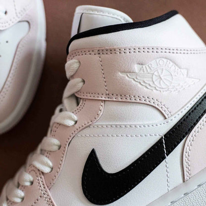Air Jordan 1 Barely Rose - Stylish Comfort and Timeless Design for Women
