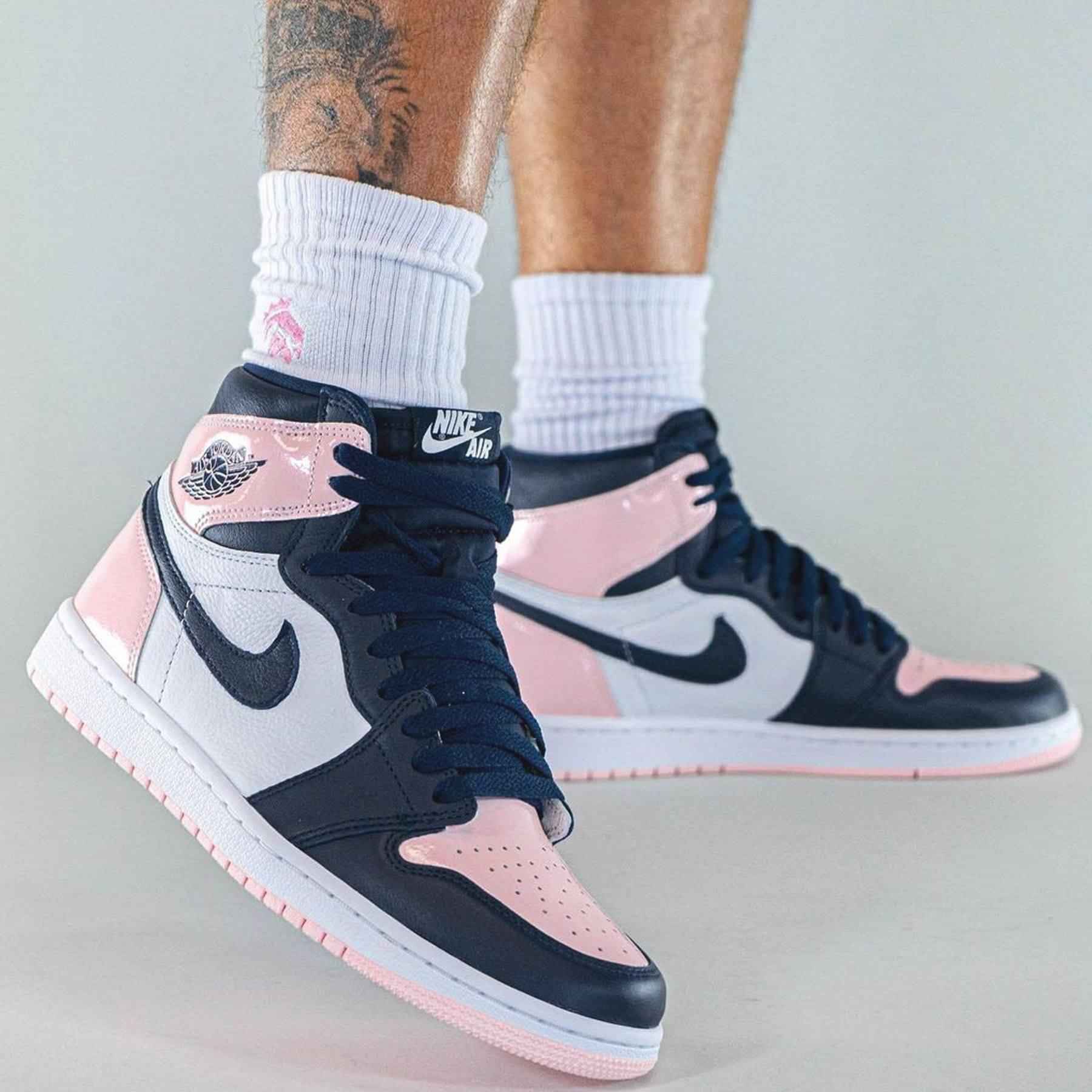 Air Jordan 1 Retro Bubble Gum High Wmns OG SE Sneakers