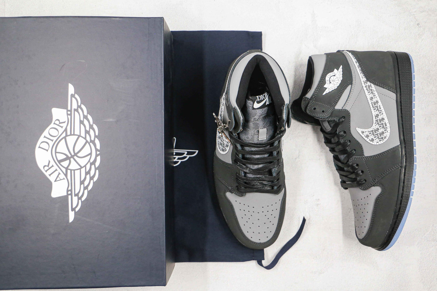 Custom AJ1 Dior x Air Jordan 1