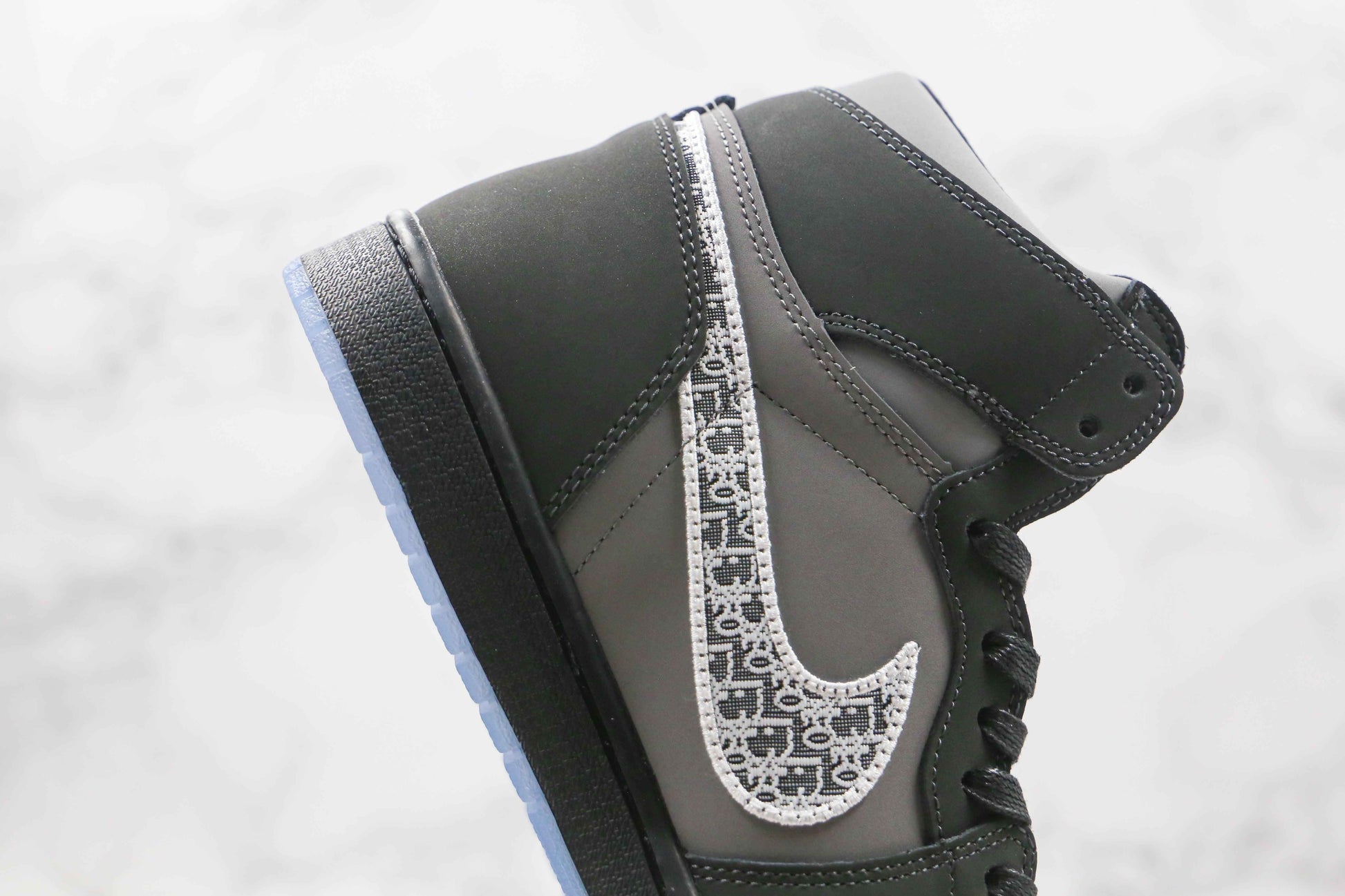 Custom AJ1 Dior x Air Jordan 1