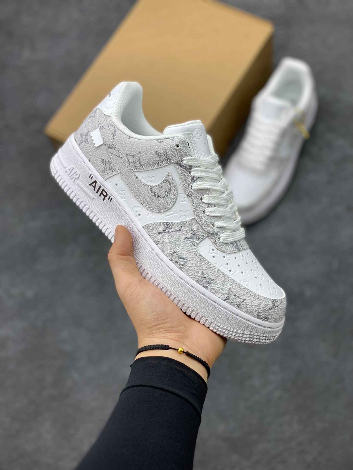 Custom Air Force 1 ’07 LV BQ8988-108