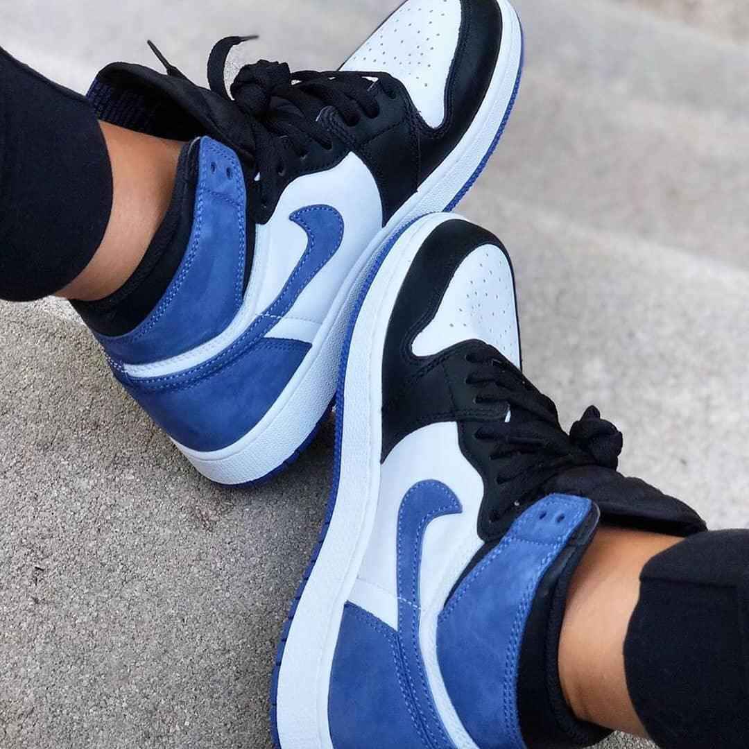 Custom Air Jordan 1 Blue Moon Sneakers