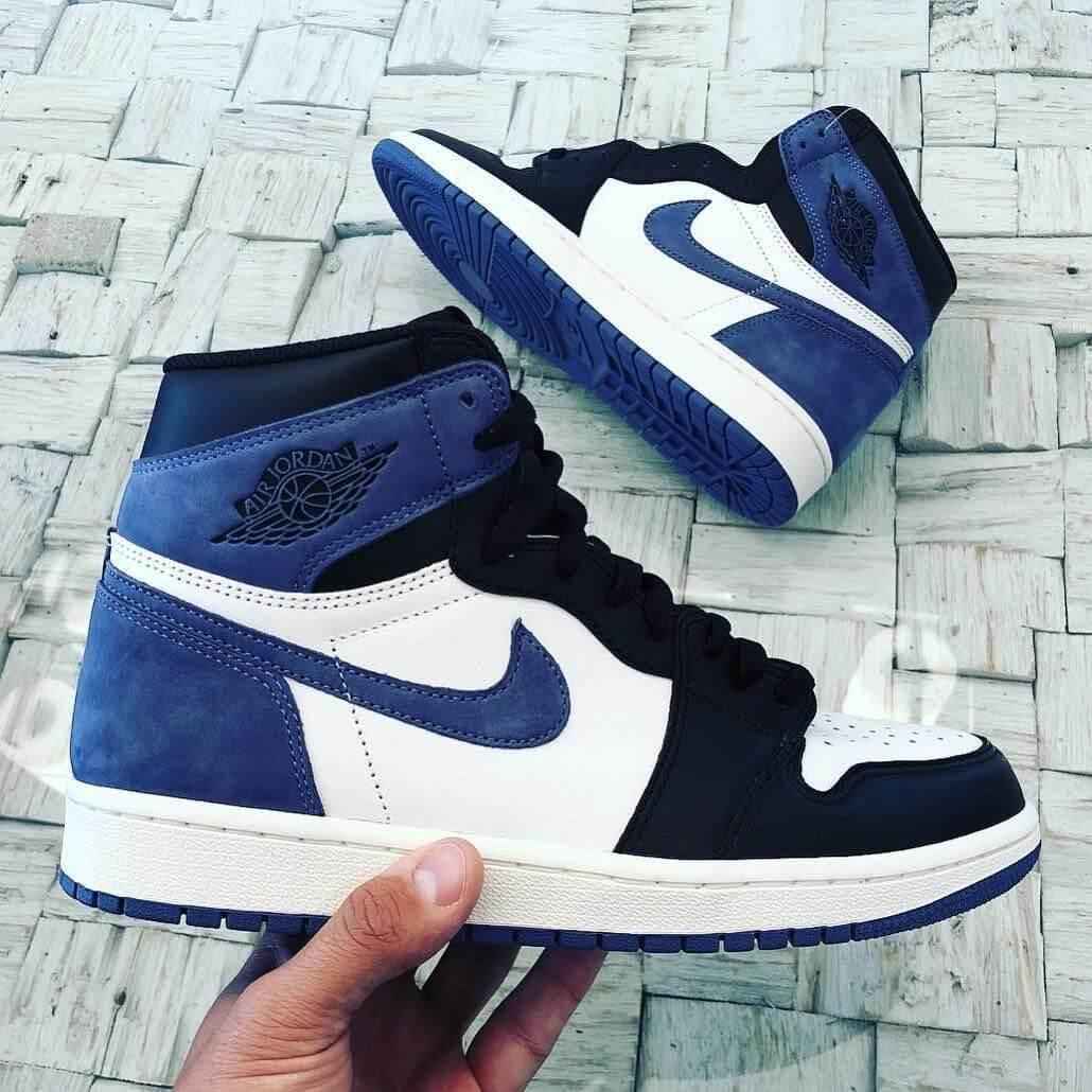 Custom Air Jordan 1 Blue Moon Sneakers